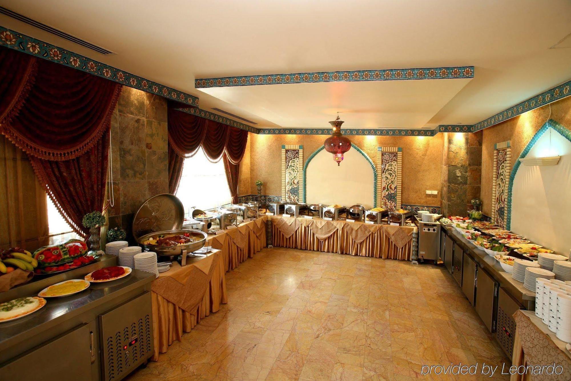 Mourouj Hotel Apartments Abú Dhabí Restaurace fotografie
